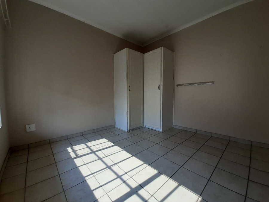 2 Bedroom Property for Sale in Bult South North West